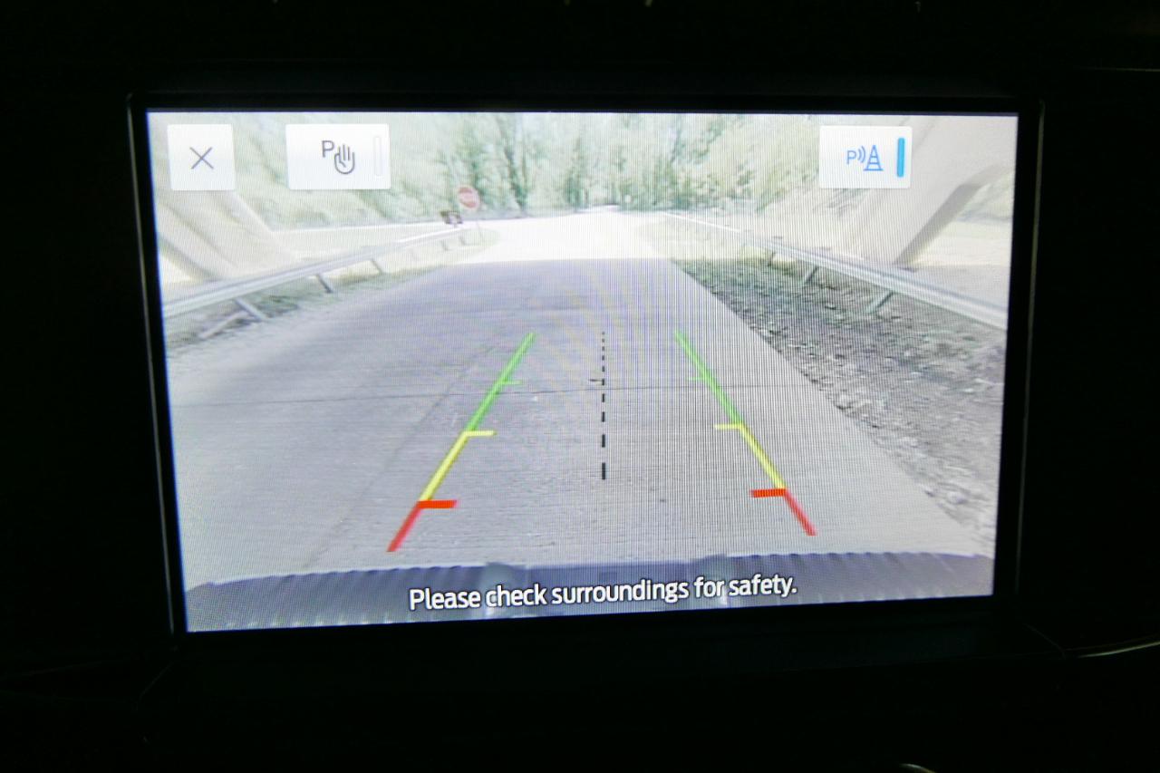 Ford F-150 XL 4WD SuperCrew 5.5' Box 2023