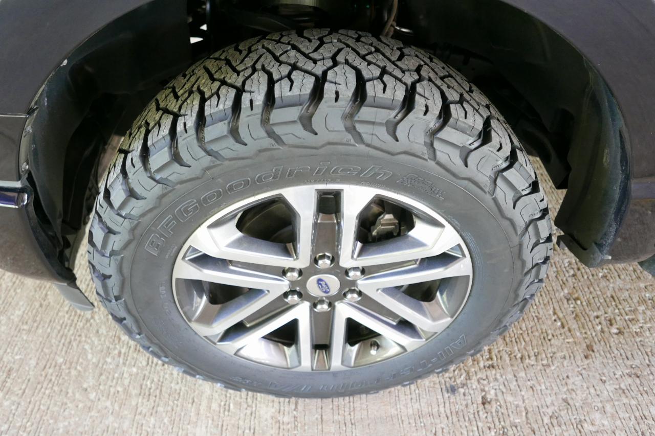 Ford F-150 XL 4WD SuperCrew 5.5' Box 2023