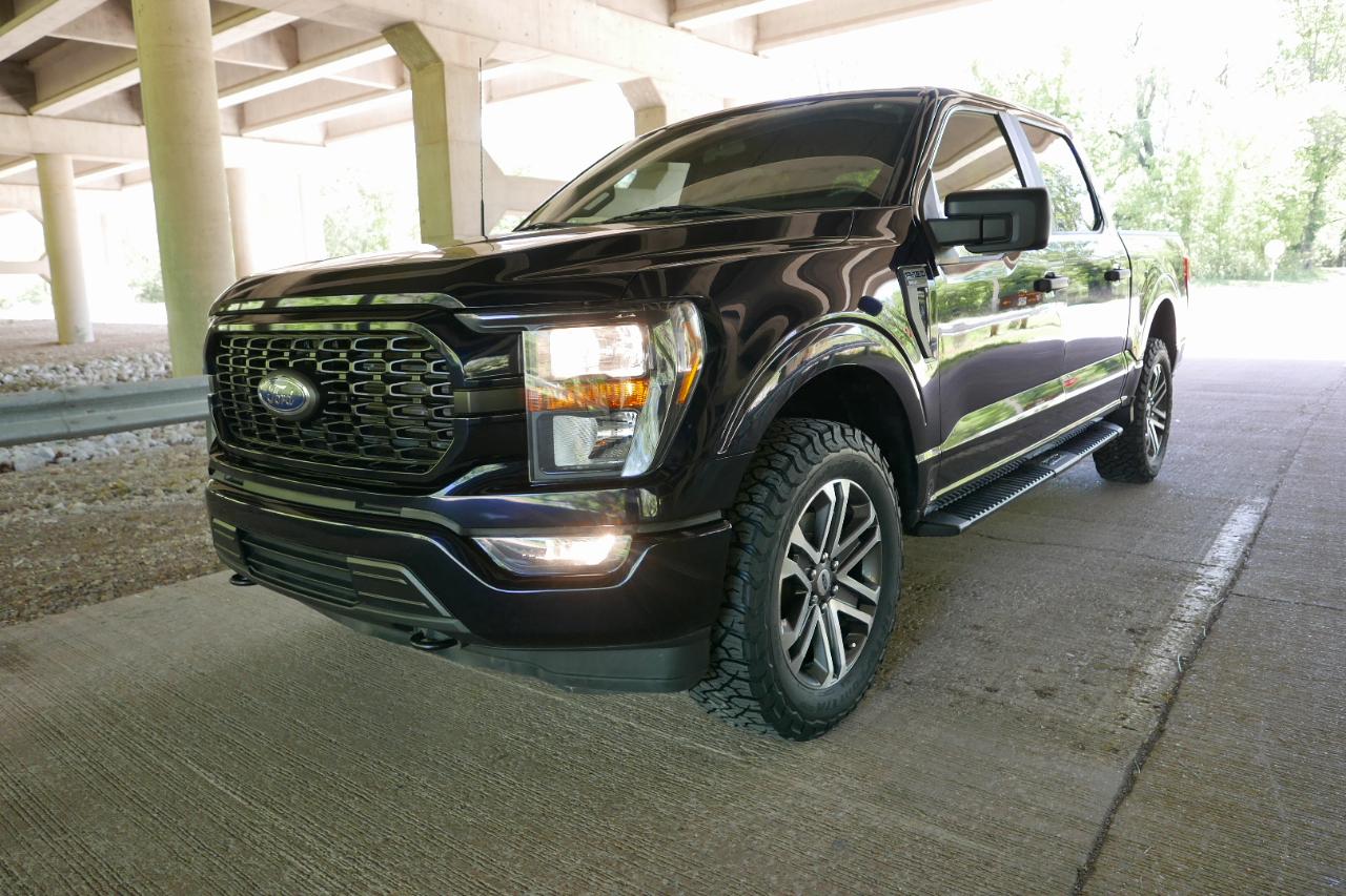 Ford F-150 XL 4WD SuperCrew 5.5' Box 2023