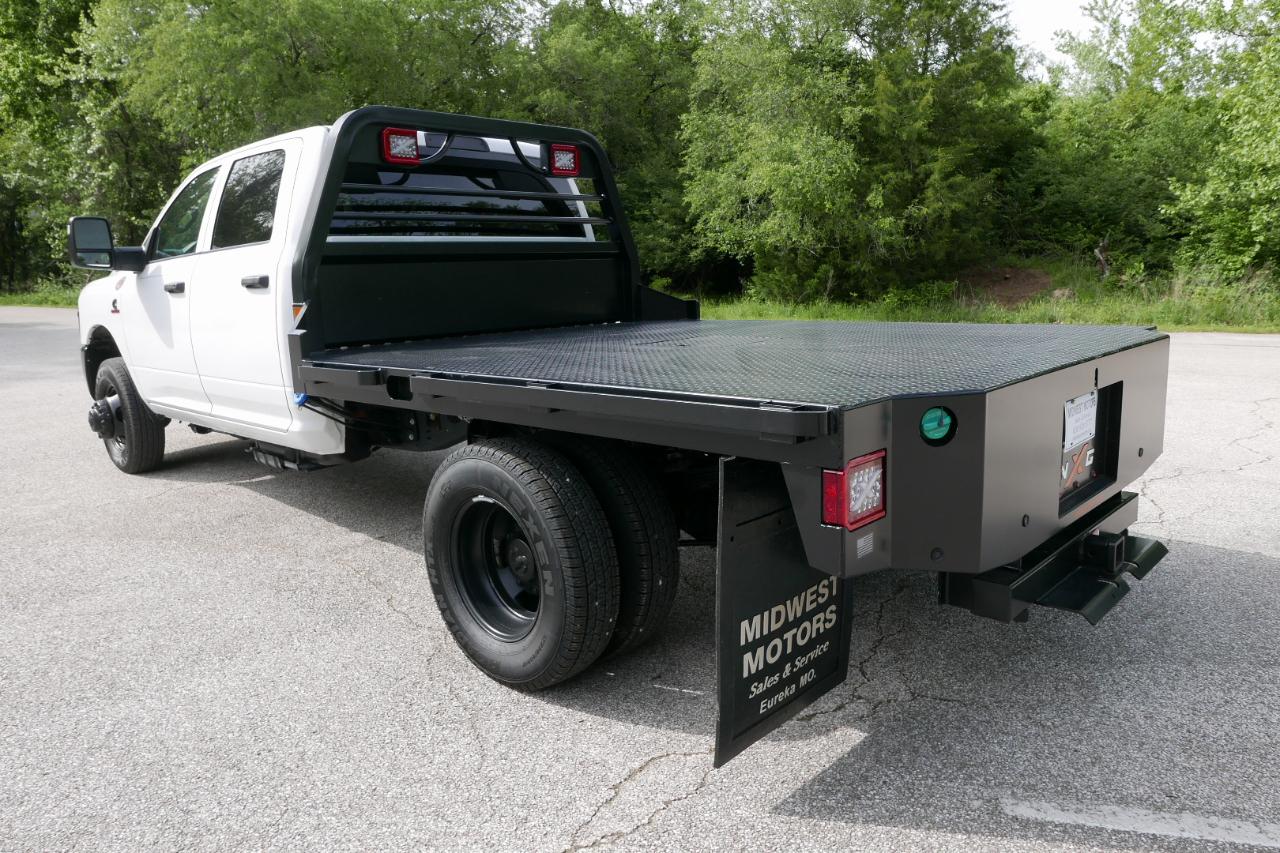 RAM 3500 Chassis Cab Tradesman 4WD Crew Cab 60" CA 172.4" WB 2026