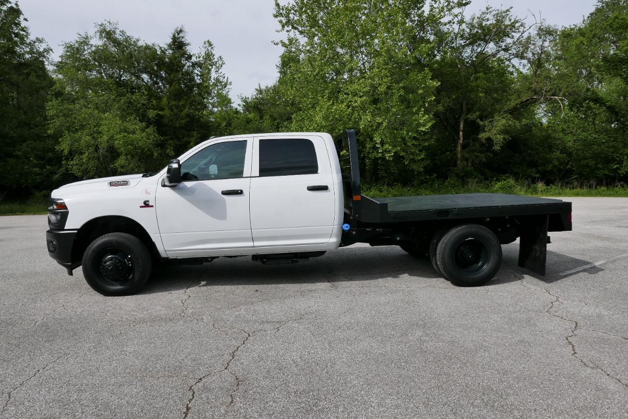 RAM 3500 Chassis Cab Tradesman 4WD Crew Cab 60" CA 172.4" WB 2026
