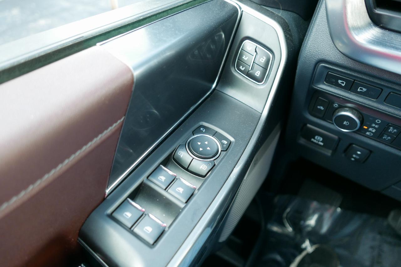 Ford F-150 Lariat SuperCrew Short Bed 4WD 2022