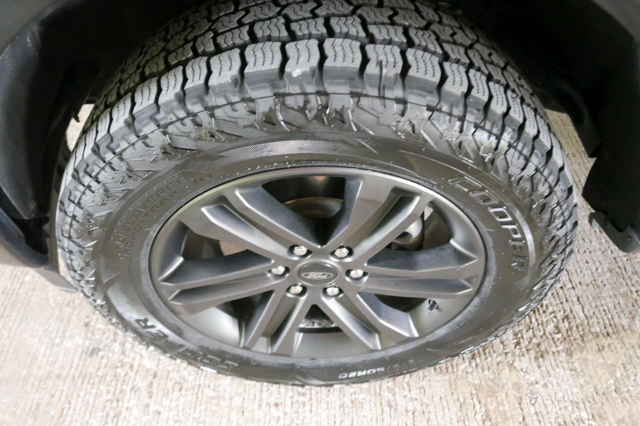 Ford F-150 Lariat SuperCrew Short Bed 4WD 2022