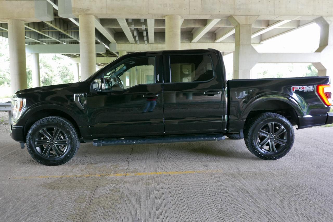 Ford F-150 Lariat SuperCrew Short Bed 4WD 2022
