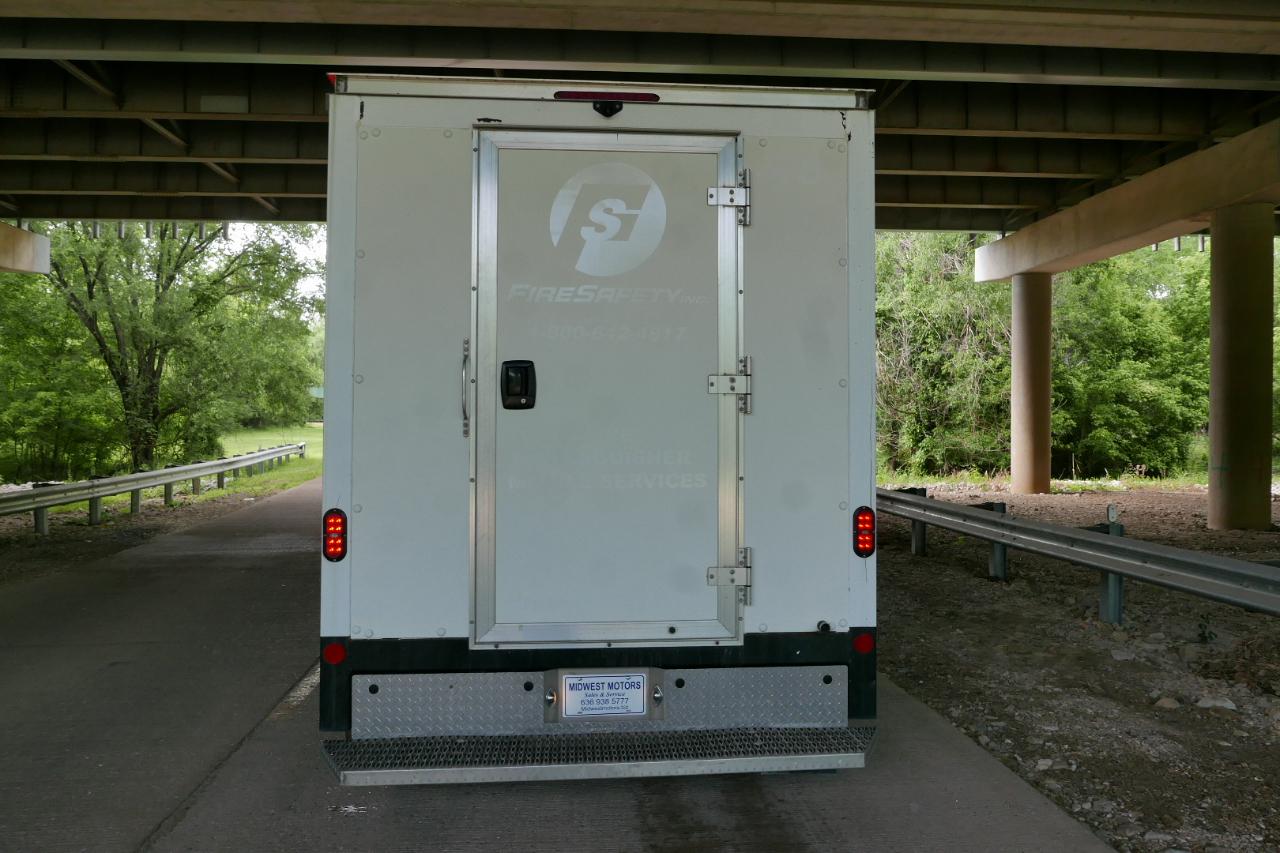Chevrolet Express Commercial Cutaway 3500 Van 139" 2020