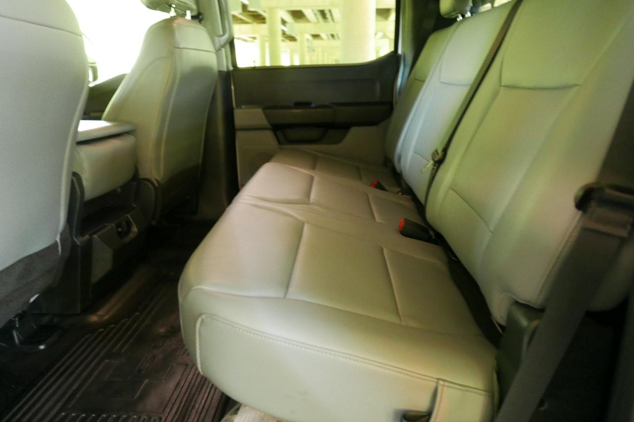Ford Super Duty F-550 DRW XLT 4WD Crew Cab 203" WB 84" CA 2024