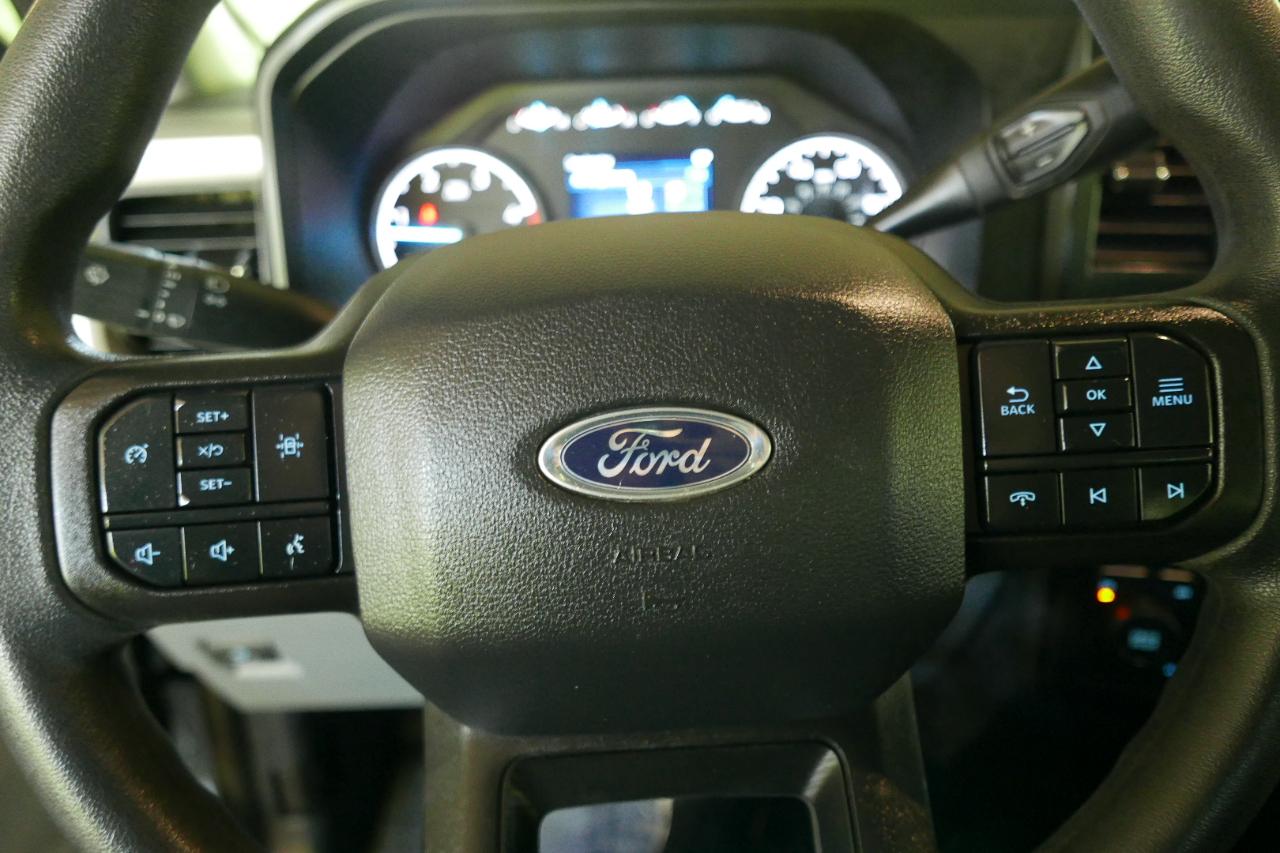 Ford Super Duty F-550 DRW XLT 4WD Crew Cab 203" WB 84" CA 2024