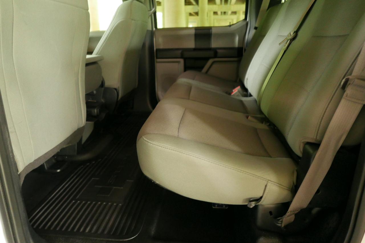 Ford Super Duty F-450 DRW XL 2WD Crew Cab 8' Box 2019