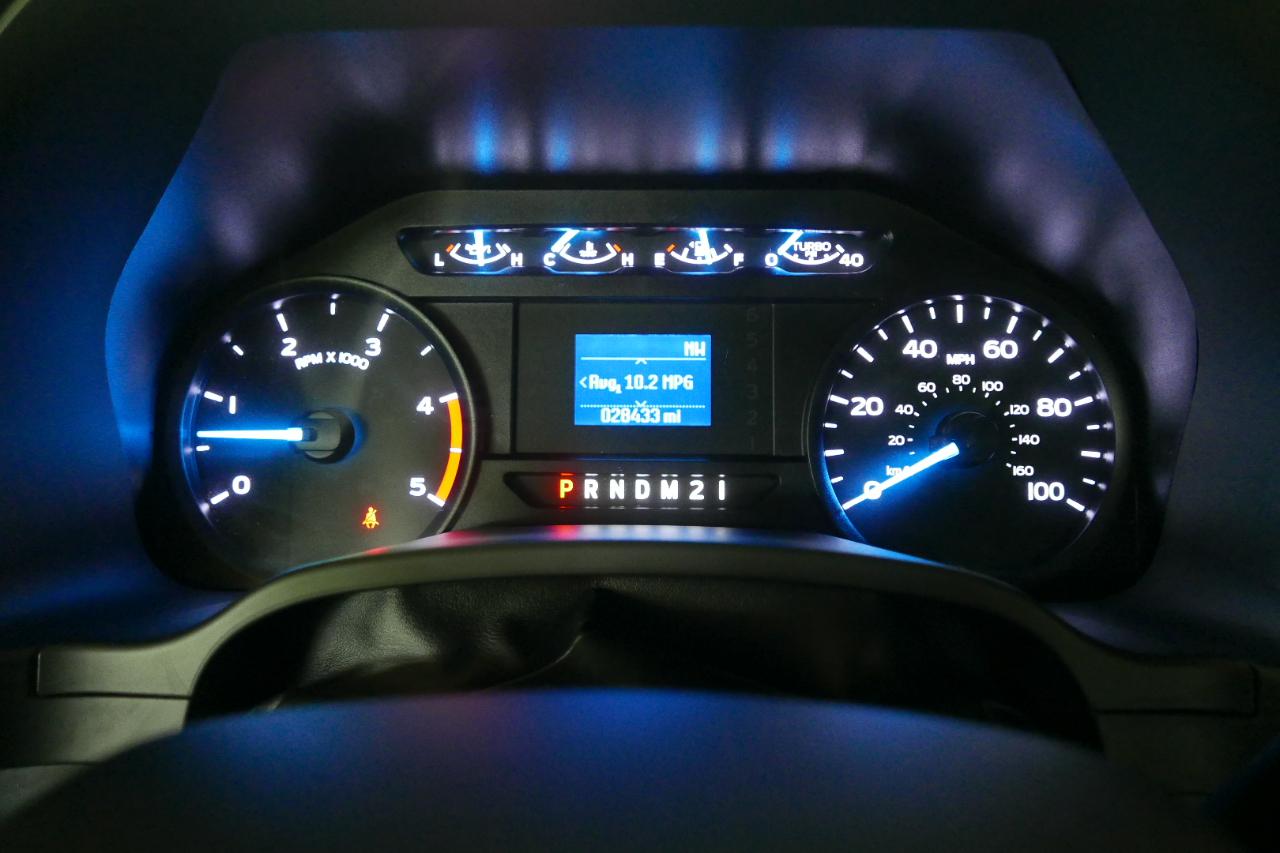 Ford Super Duty F-450 DRW XL 2WD Crew Cab 8' Box 2019
