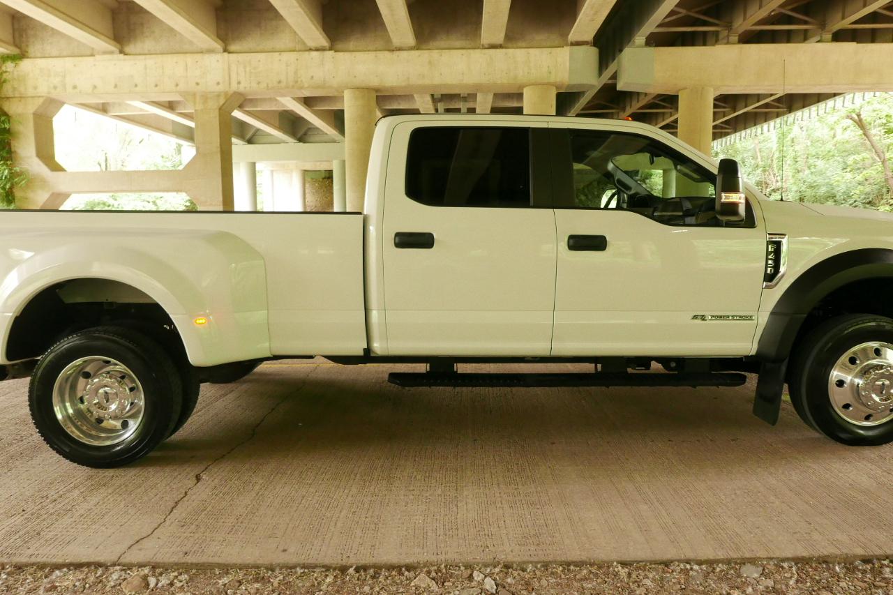 Ford Super Duty F-450 DRW XL 2WD Crew Cab 8' Box 2019