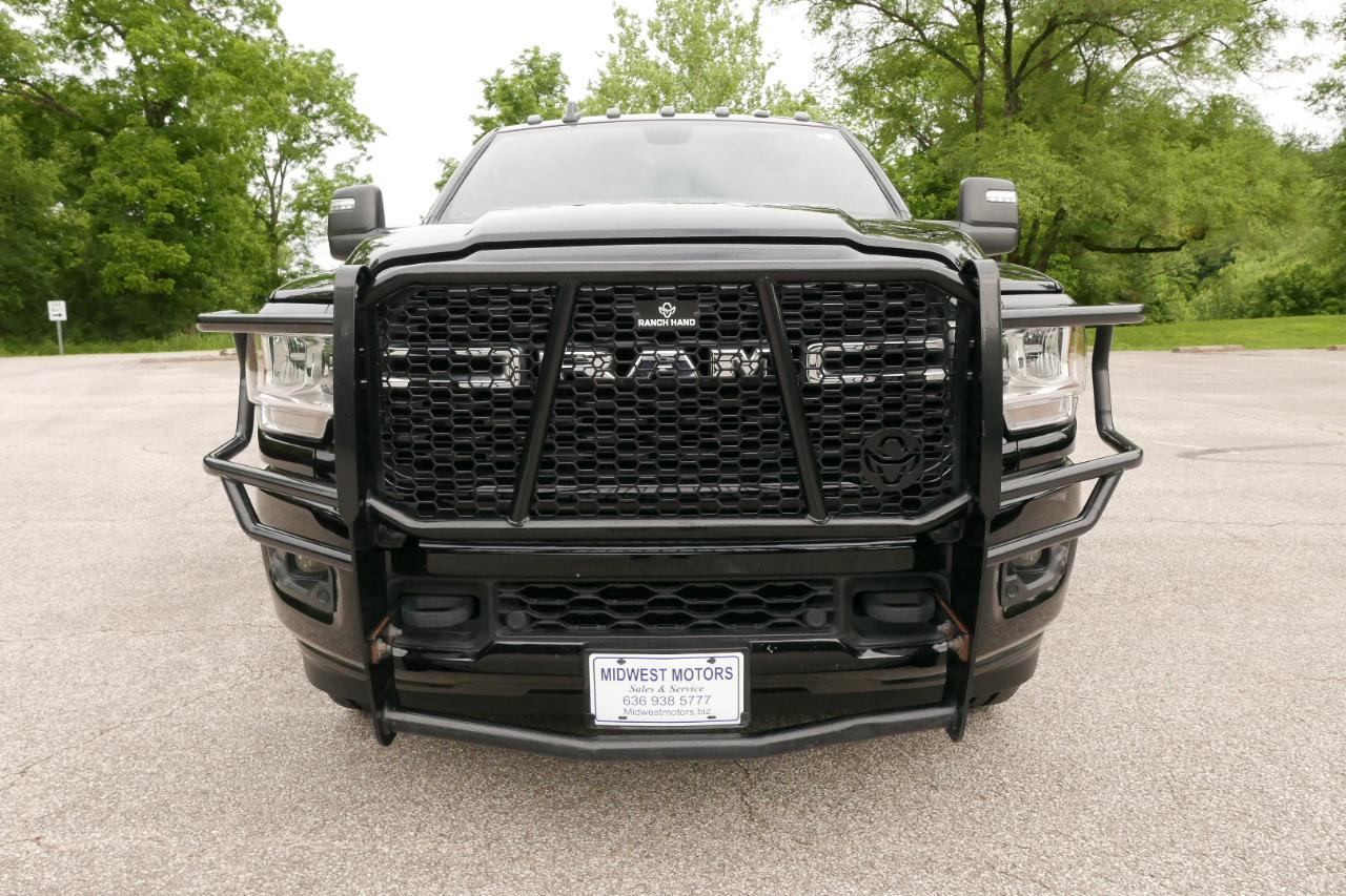 RAM 2500 Big Horn 4x4 Crew Cab 6'4" Box 2023