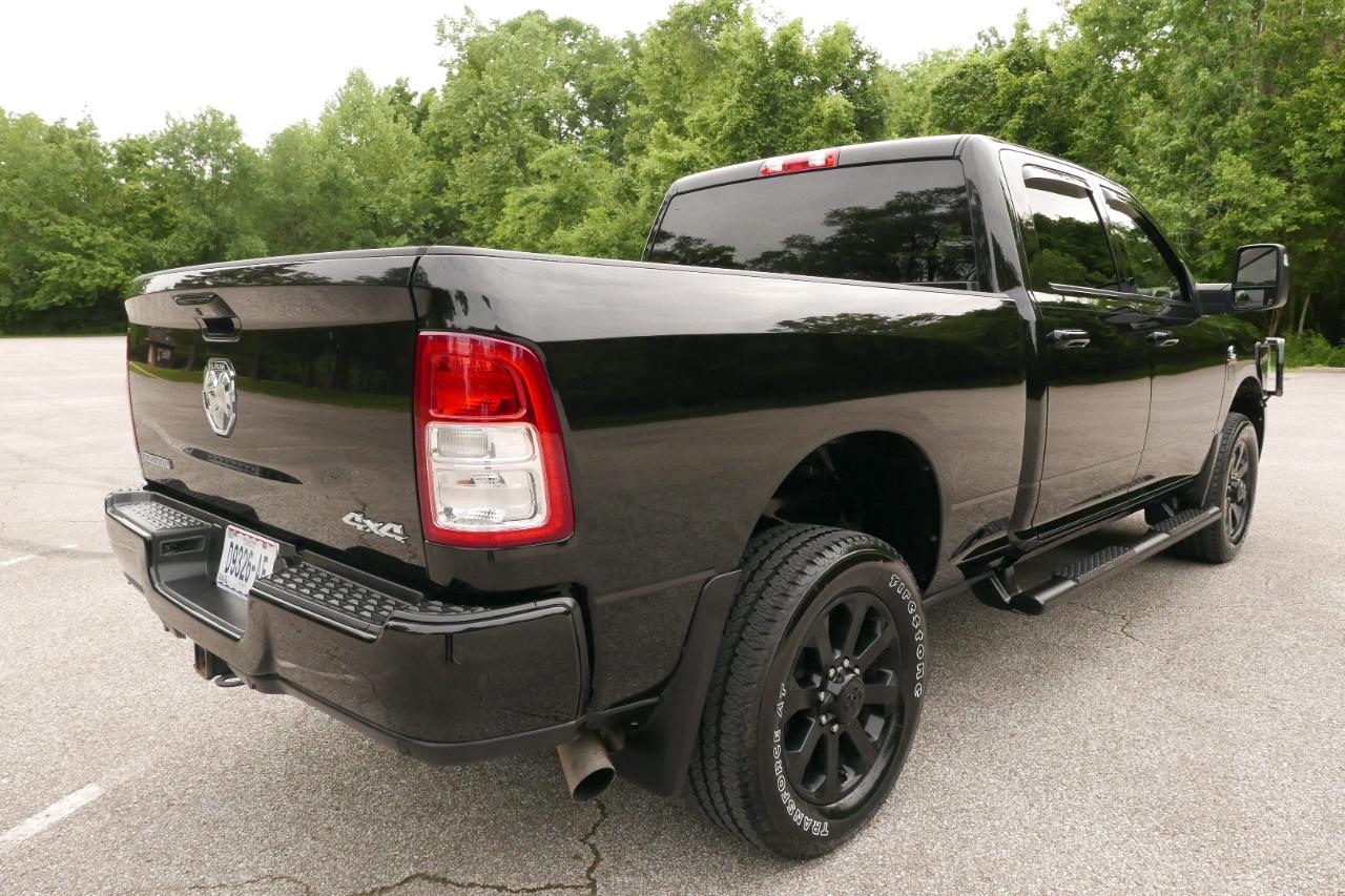 RAM 2500 Big Horn 4x4 Crew Cab 6'4" Box 2023