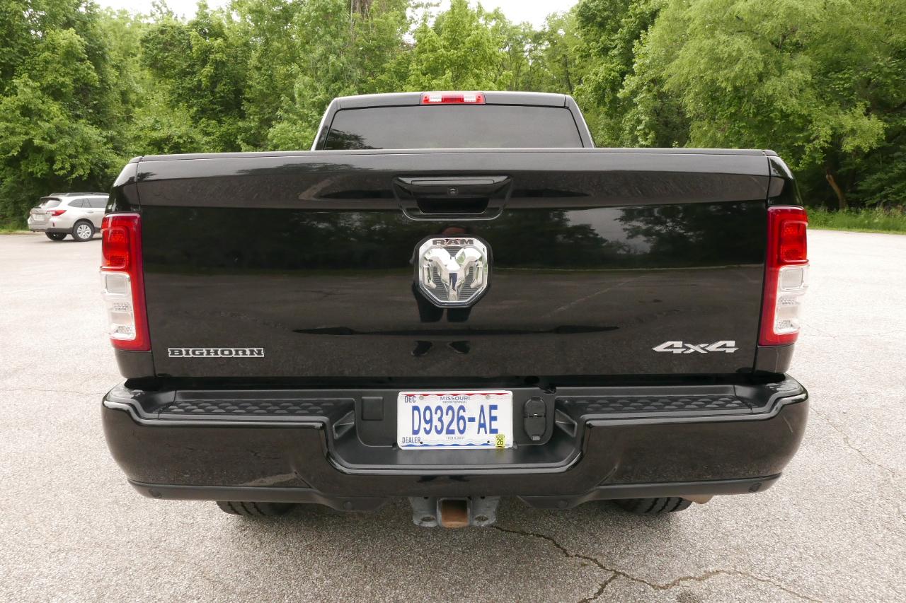 RAM 2500 Big Horn 4x4 Crew Cab 6'4" Box 2023