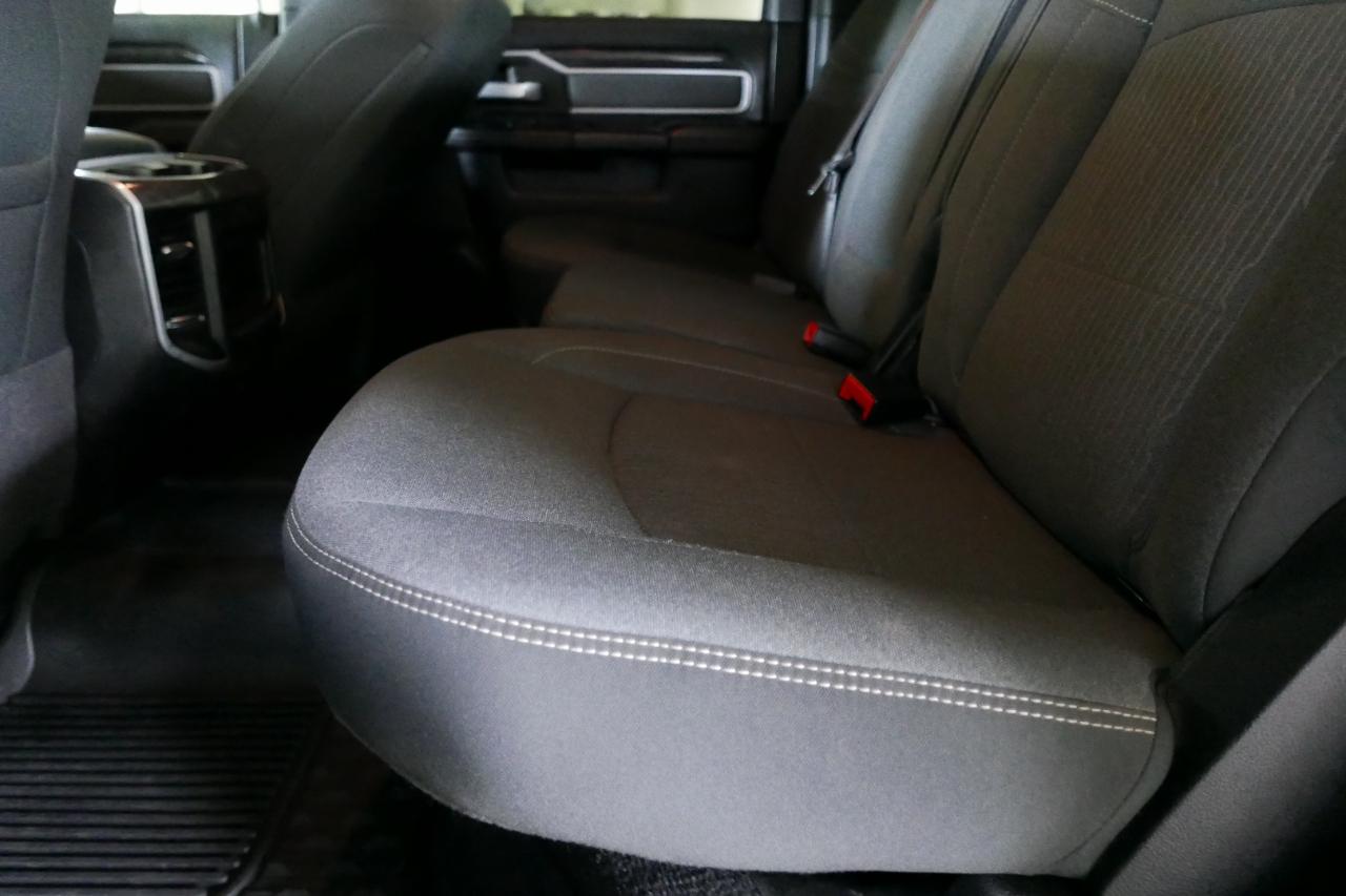 RAM 2500 Big Horn 4x4 Crew Cab 6'4" Box 2023
