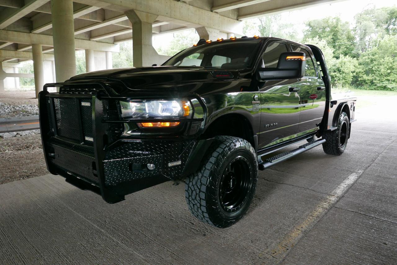 RAM 2500 Big Horn 4x4 Crew Cab 6'4" Box 2023