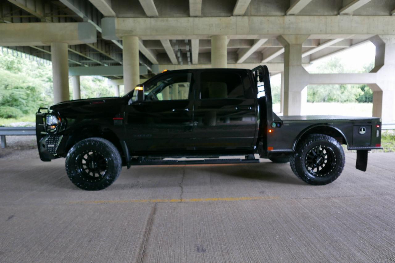 RAM 2500 Big Horn 4x4 Crew Cab 6'4" Box 2023