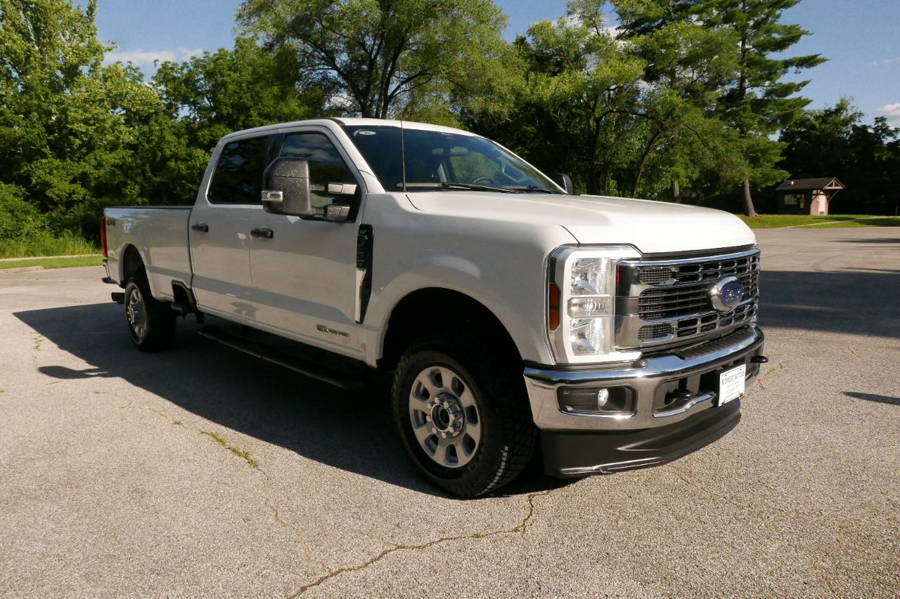 Ford Super Duty F-350 SRW XL 4WD Crew Cab 6.75' Box 2024