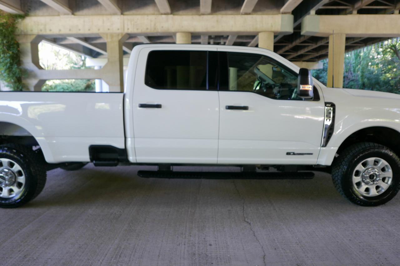 Ford Super Duty F-350 SRW XL 4WD Crew Cab 6.75' Box 2024