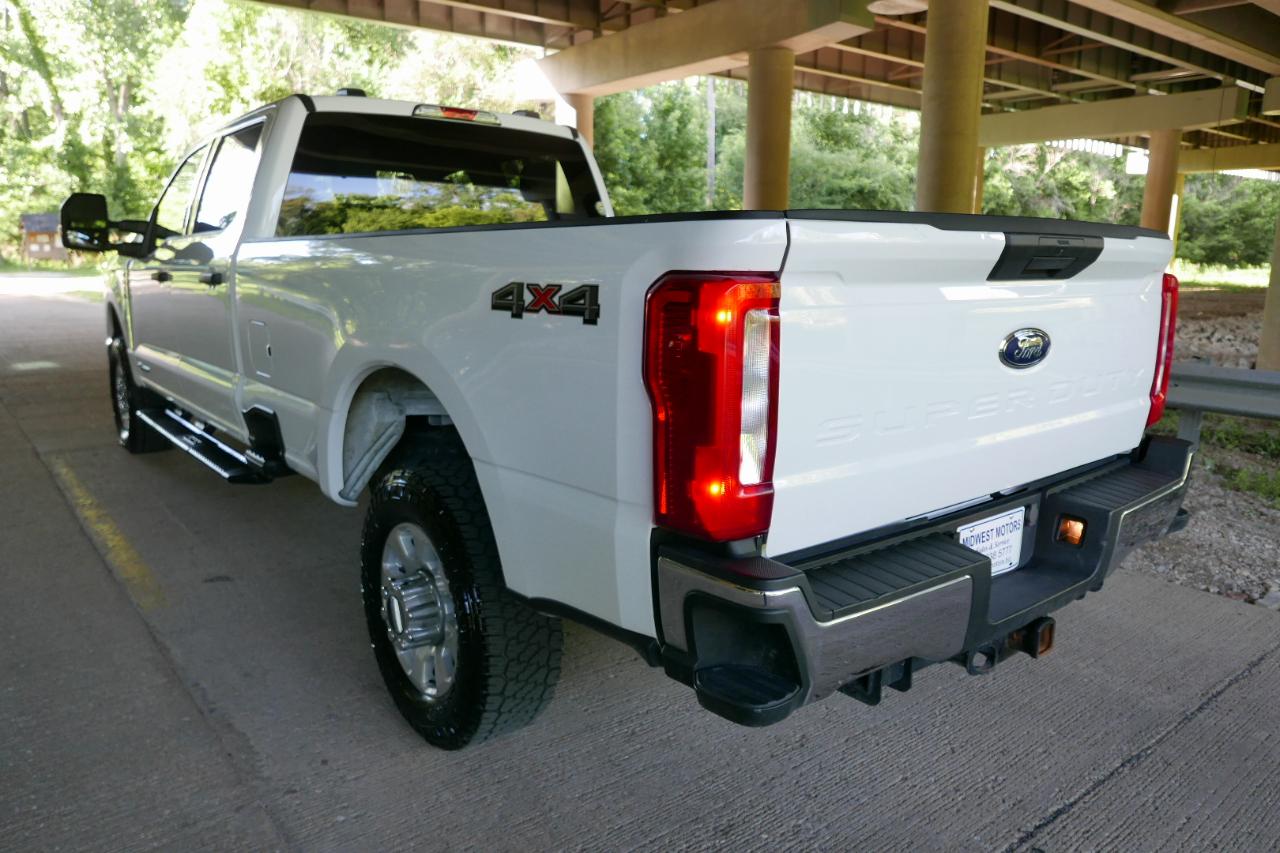 Ford Super Duty F-350 SRW XL 4WD Crew Cab 6.75' Box 2024
