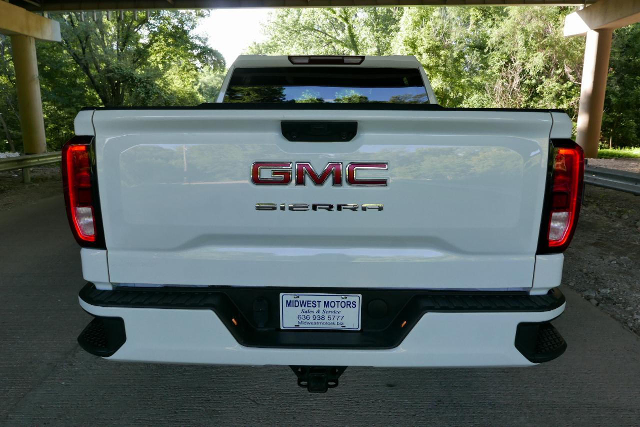 GMC Sierra 1500 4WD Crew Cab 147" Pro 2024