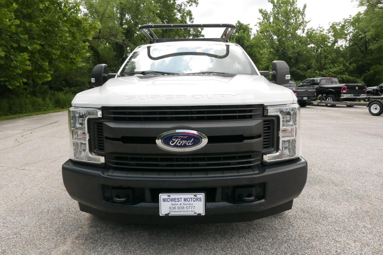 Ford Super Duty F-250 SRW XL 2WD Reg Cab 8' Box 2019