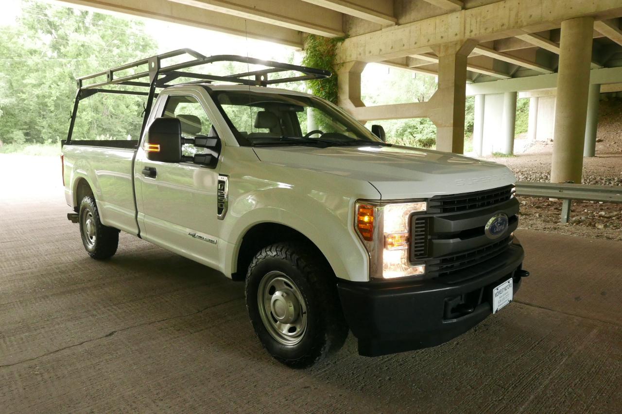 Ford Super Duty F-250 SRW XL 2WD Reg Cab 8' Box 2019