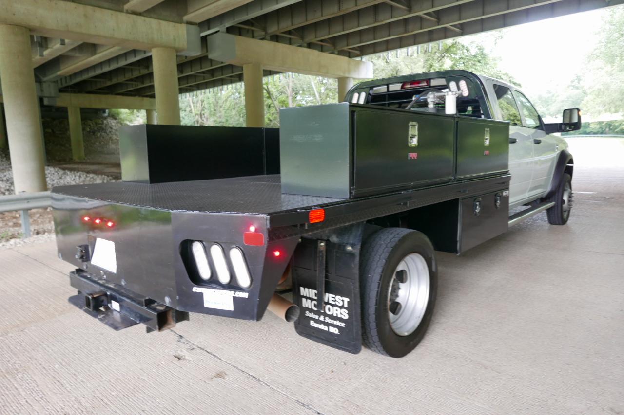 RAM 5500 Chassis Cab Tradesman 4x4 Crew Cab 84" CA 197.4" WB 2024
