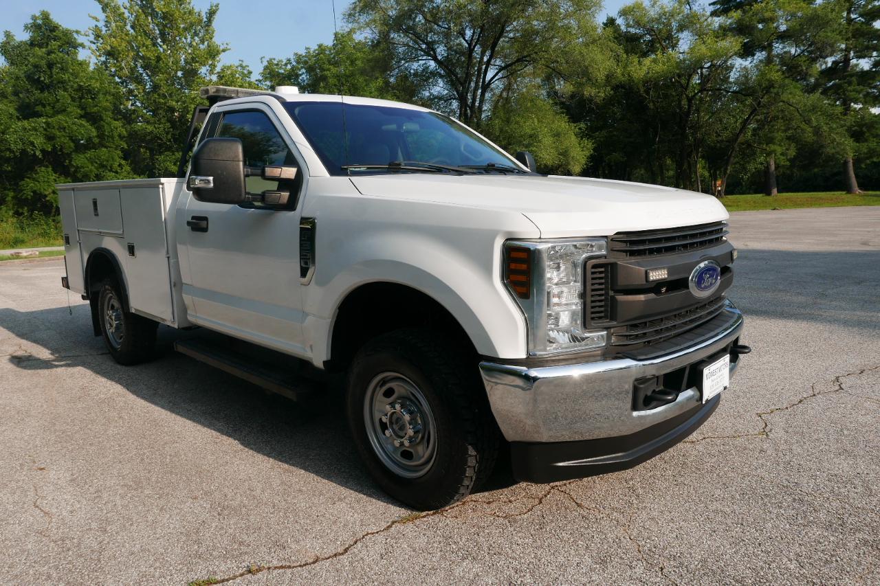 Ford Super Duty F-350 SRW XL 4WD Reg Cab 8' Box 2019