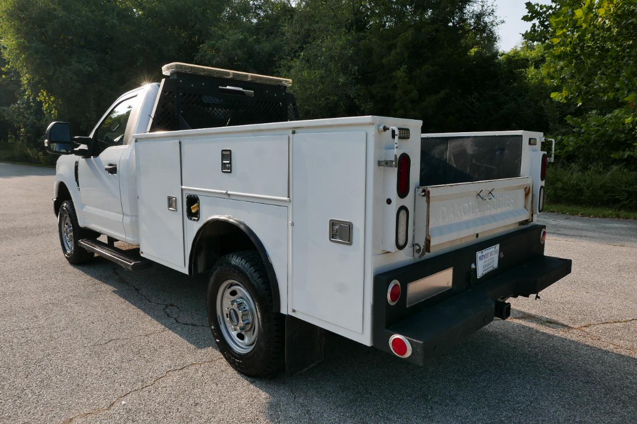 Ford Super Duty F-350 SRW XL 4WD Reg Cab 8' Box 2019