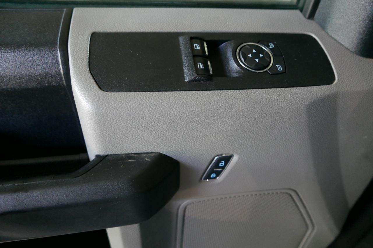 Ford Super Duty F-350 SRW XL 4WD Reg Cab 8' Box 2019