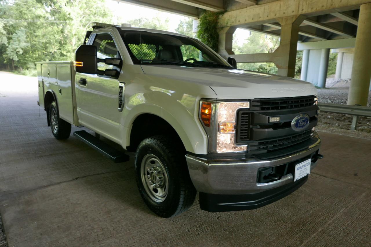 Ford Super Duty F-350 SRW XL 4WD Reg Cab 8' Box 2019
