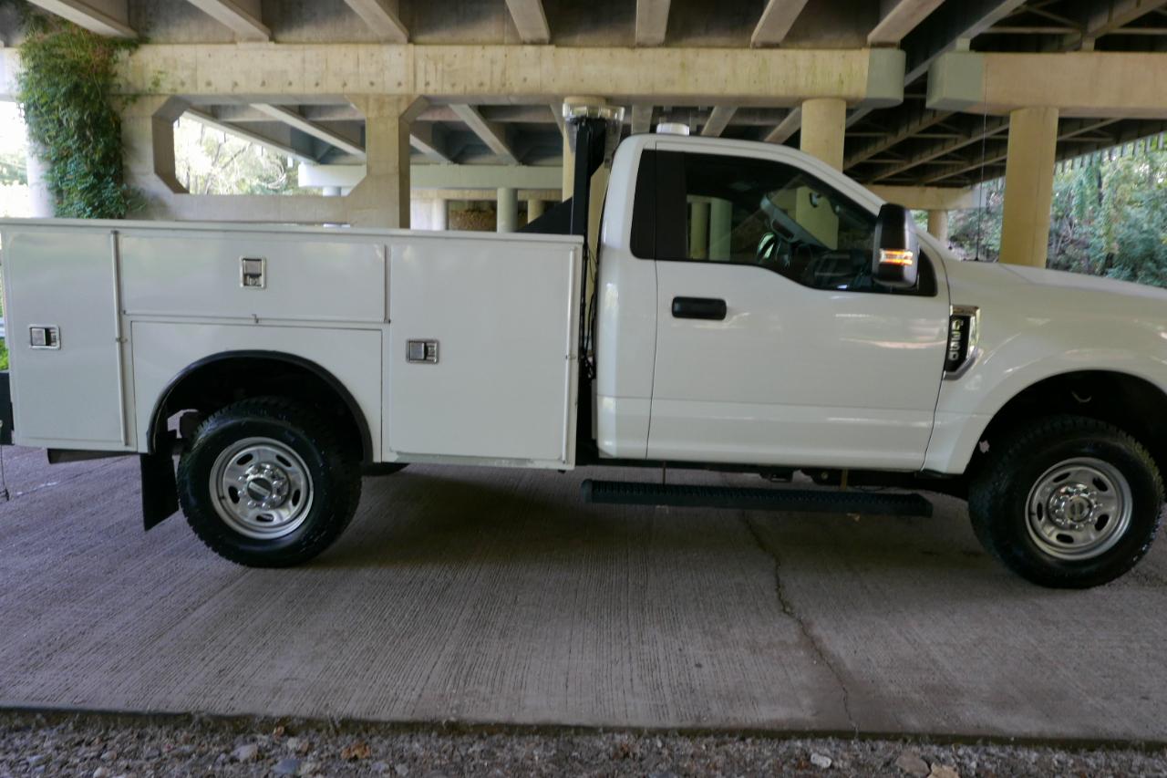 Ford Super Duty F-350 SRW XL 4WD Reg Cab 8' Box 2019