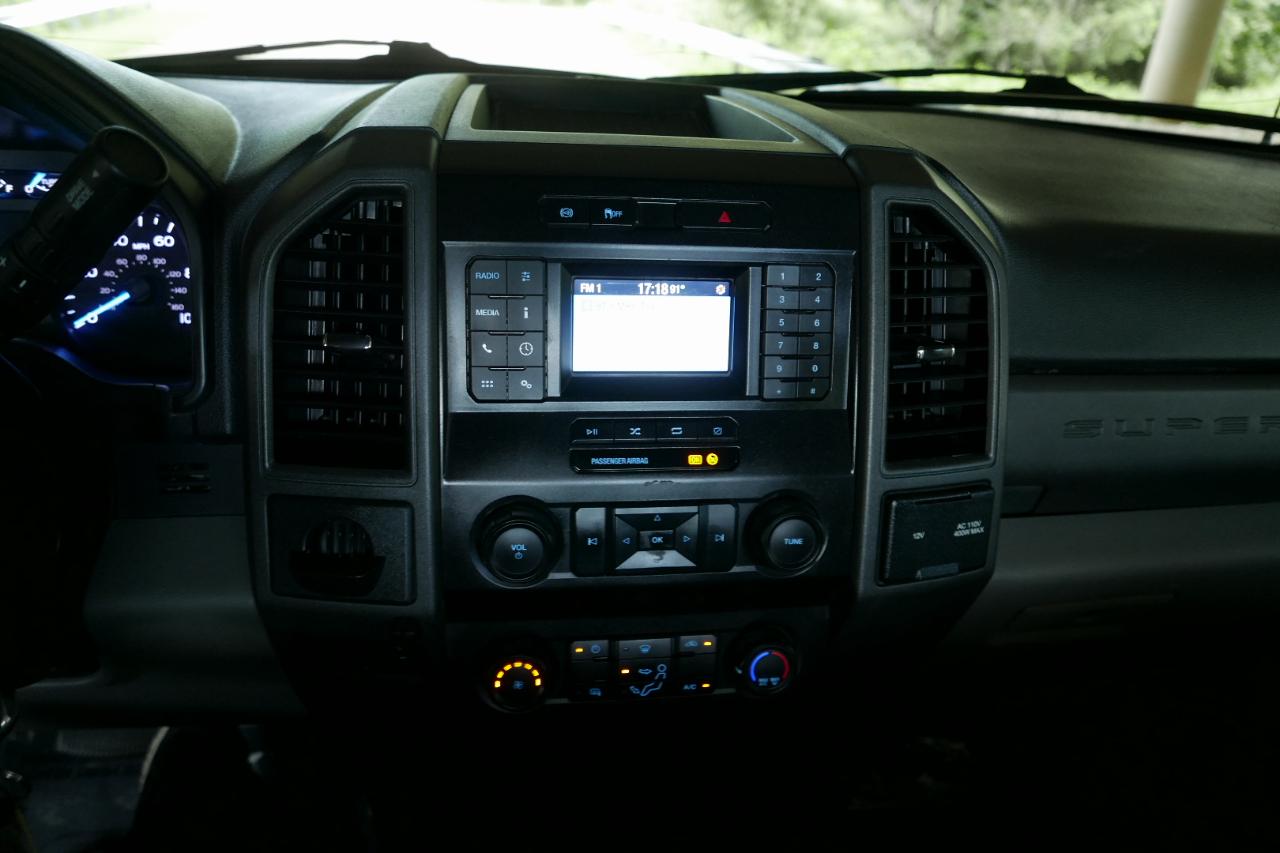 Ford Super Duty F-450 DRW XL 2WD Reg Cab 145" WB 60" CA 2020