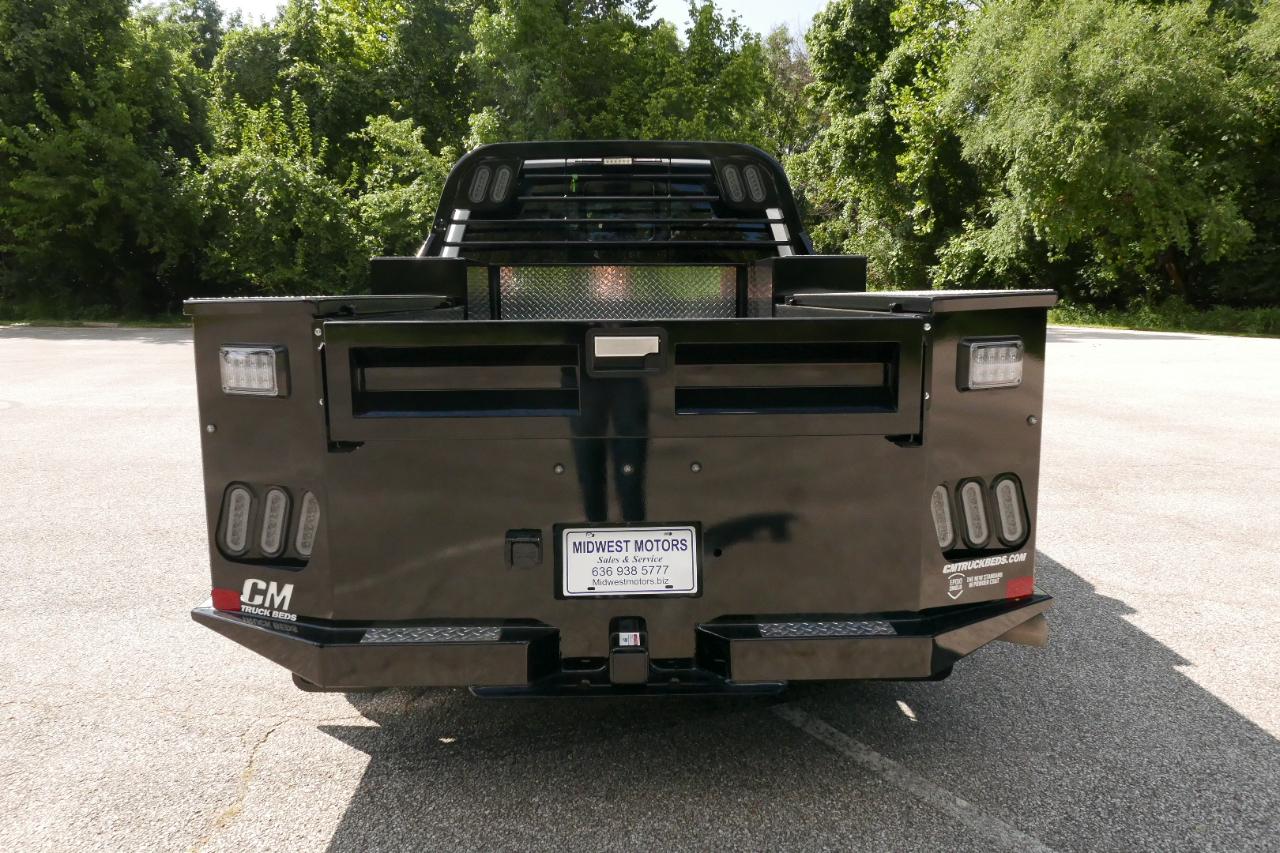 Ford Super Duty F-250 SRW XL 4WD Crew Cab 8' Box 2025