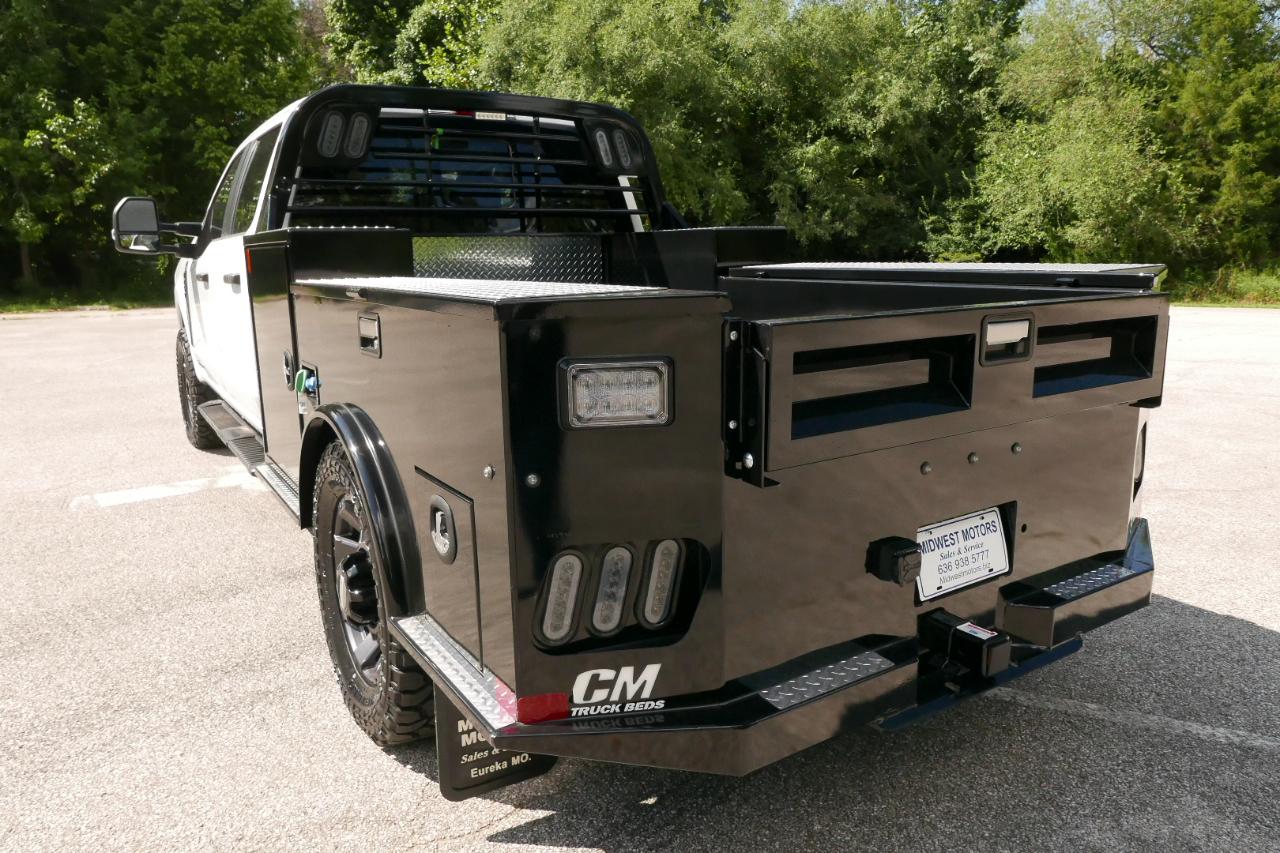 Ford Super Duty F-250 SRW XL 4WD Crew Cab 8' Box 2025