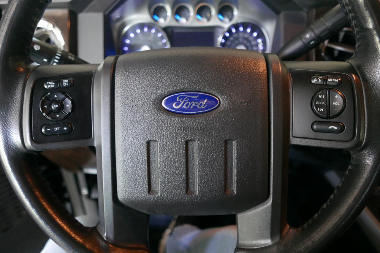 Ford Super Duty F-350 SRW 4WD Crew Cab 172" Platinum 2015