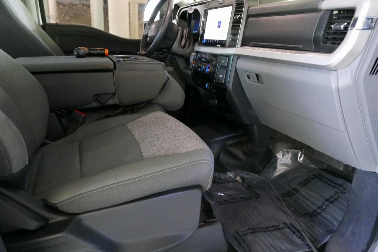 Ford Super Duty F-250 SRW XLT 4WD Crew Cab 8' Box 2025