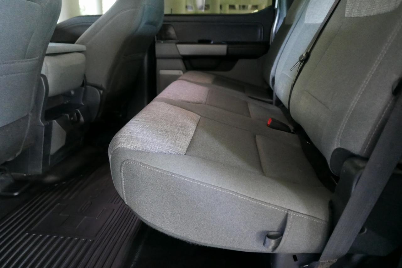 Ford Super Duty F-250 SRW XLT 4WD Crew Cab 8' Box 2025