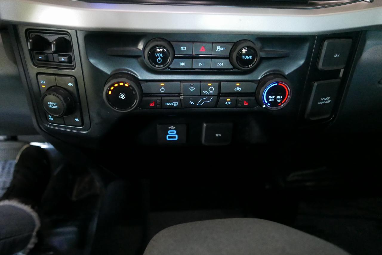 Ford Super Duty F-250 SRW XLT 4WD Crew Cab 8' Box 2025