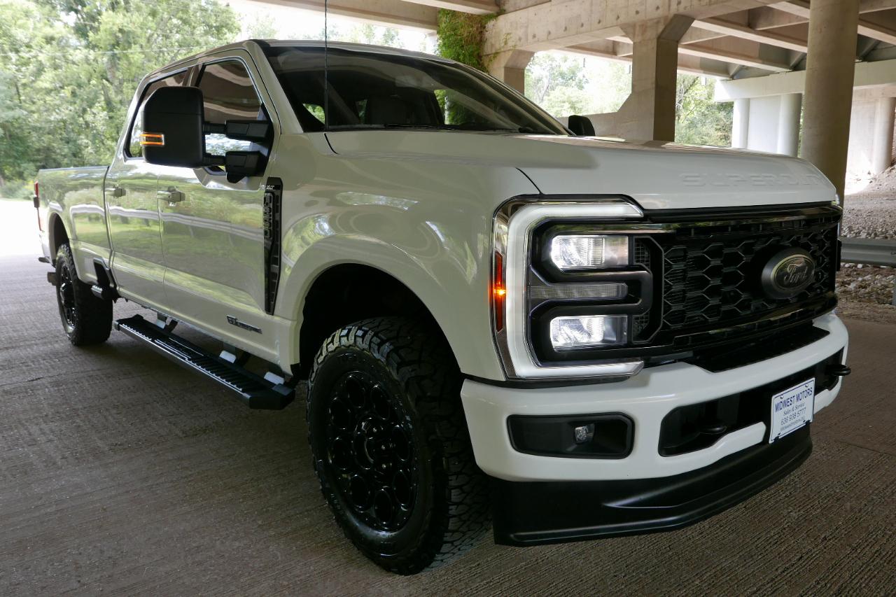 Ford Super Duty F-250 SRW XLT 4WD Crew Cab 8' Box 2025