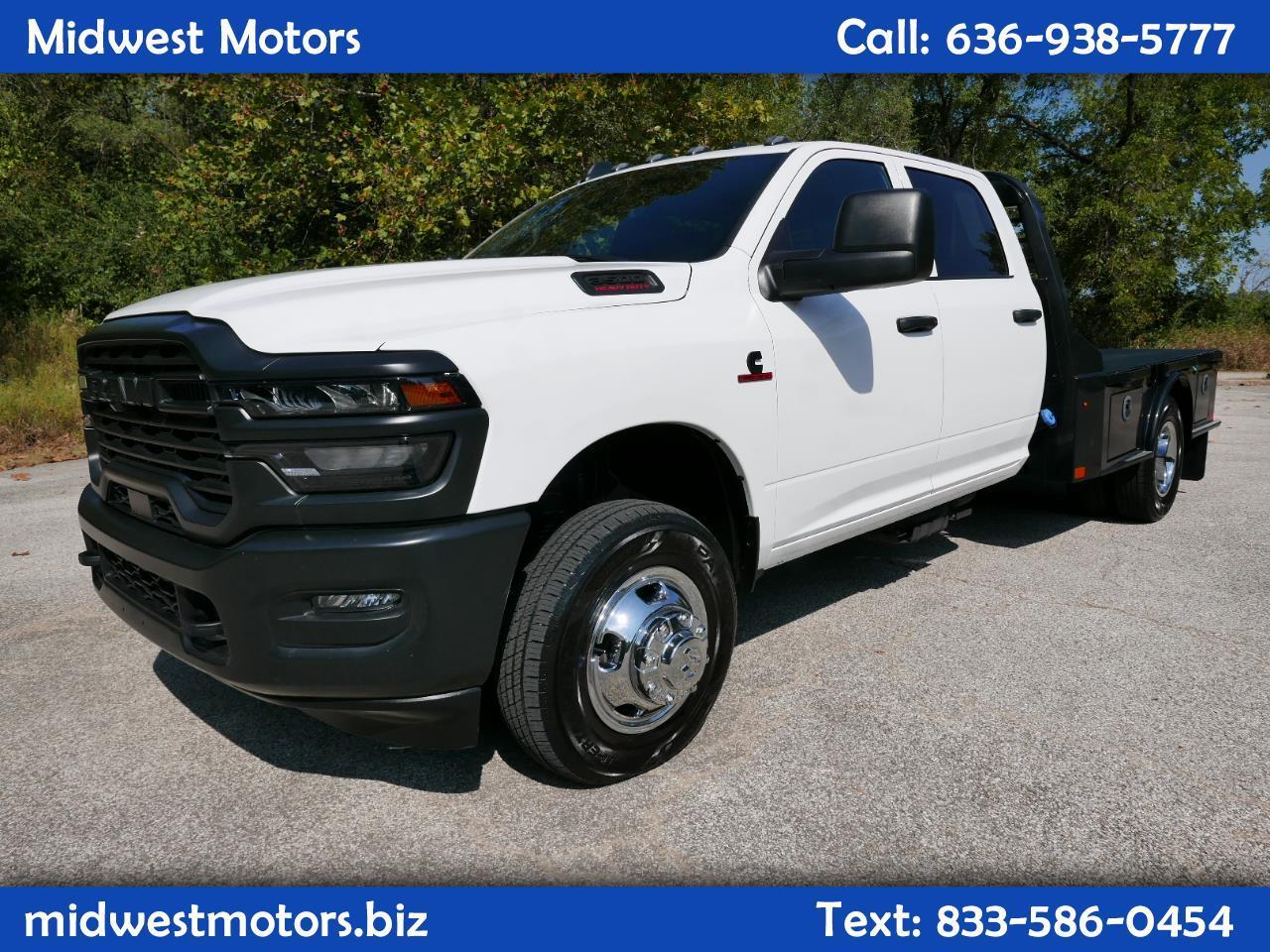 2025 RAM 3500 Chassis Cab Tradesman 4WD Crew Cab 60" CA 172.4" WB