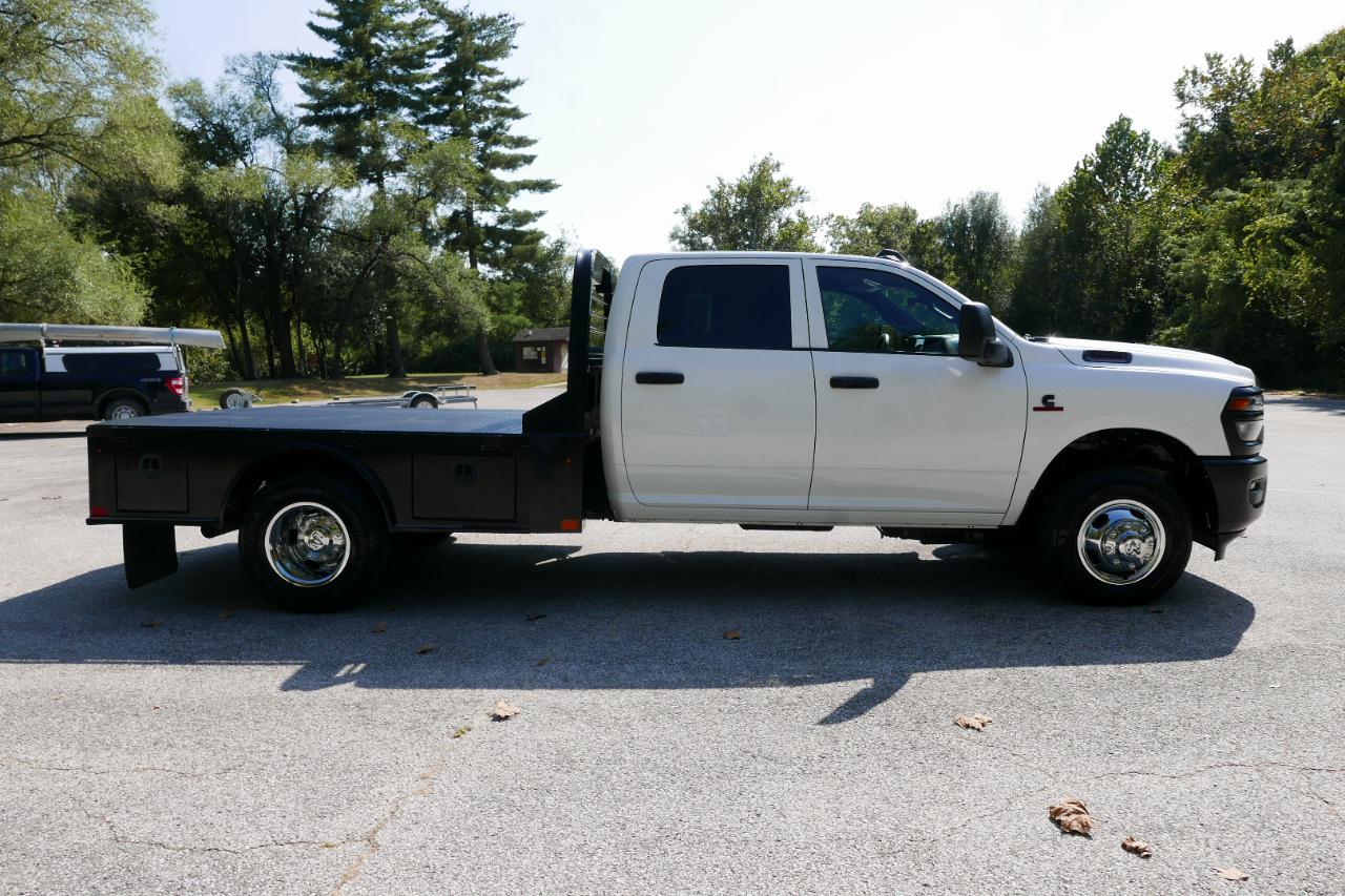 RAM 3500 Chassis Cab Tradesman 4WD Crew Cab 60" CA 172.4" WB 2025