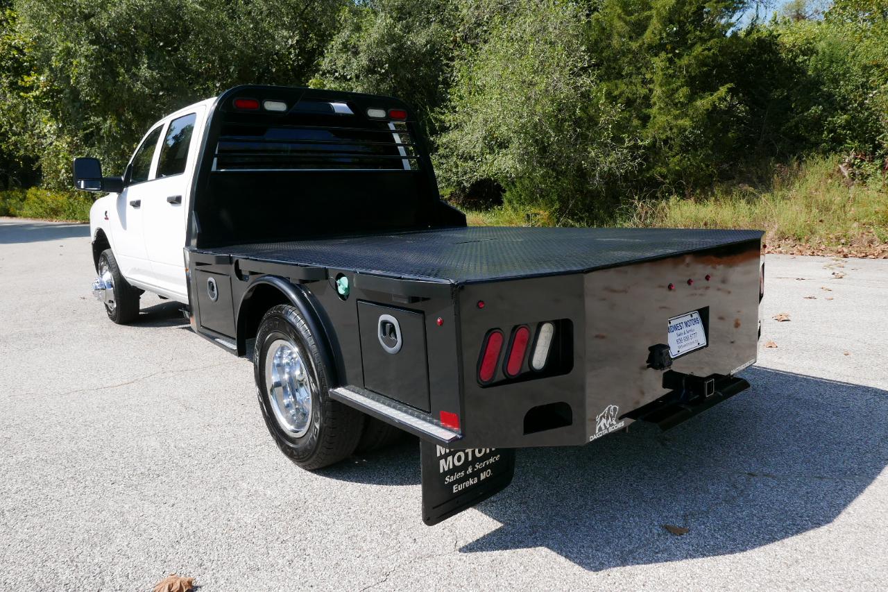 RAM 3500 Chassis Cab Tradesman 4WD Crew Cab 60" CA 172.4" WB 2025