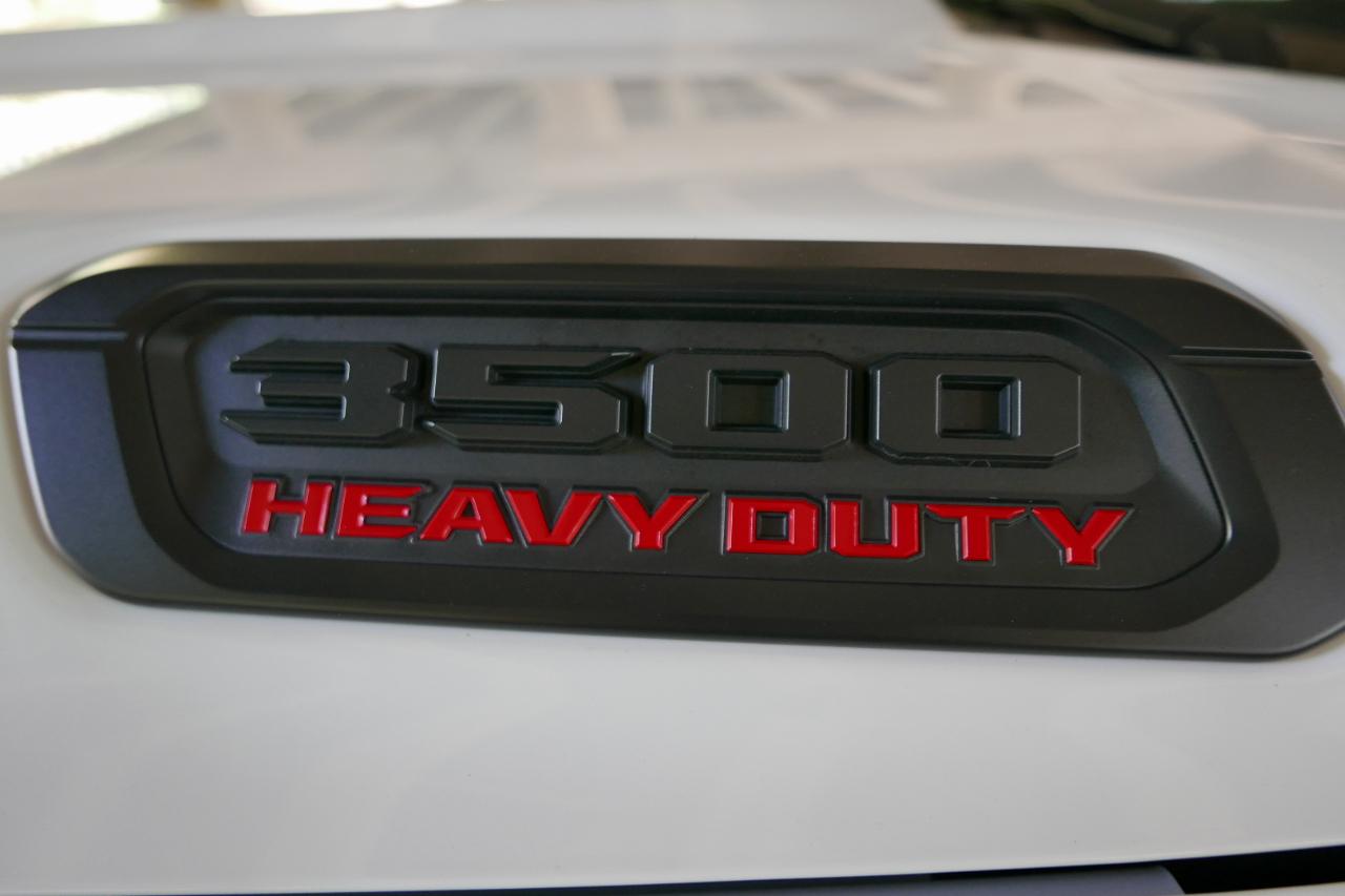 RAM 3500 Chassis Cab Tradesman 4WD Crew Cab 60" CA 172.4" WB 2025