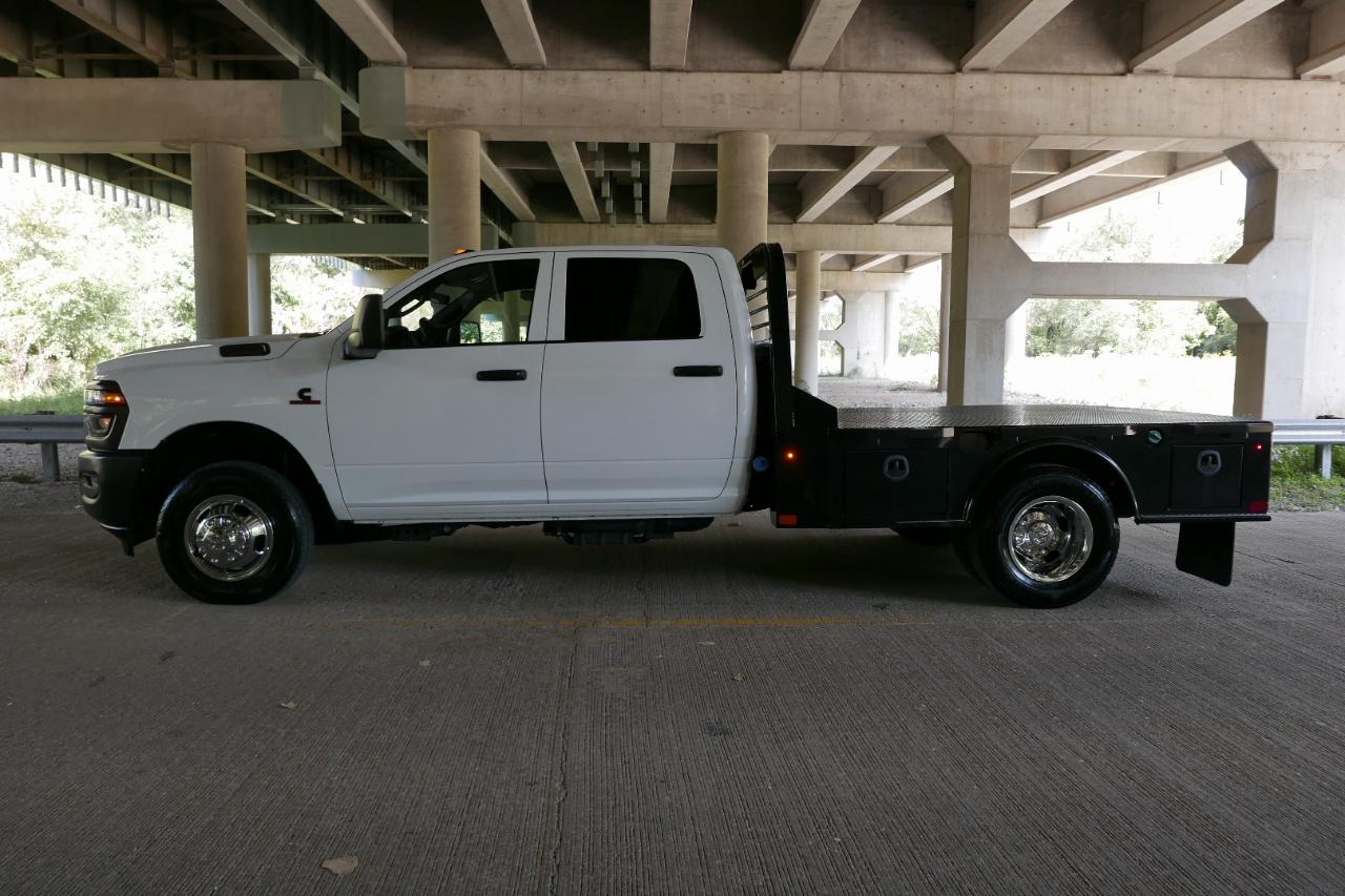 RAM 3500 Chassis Cab Tradesman 4WD Crew Cab 60" CA 172.4" WB 2025