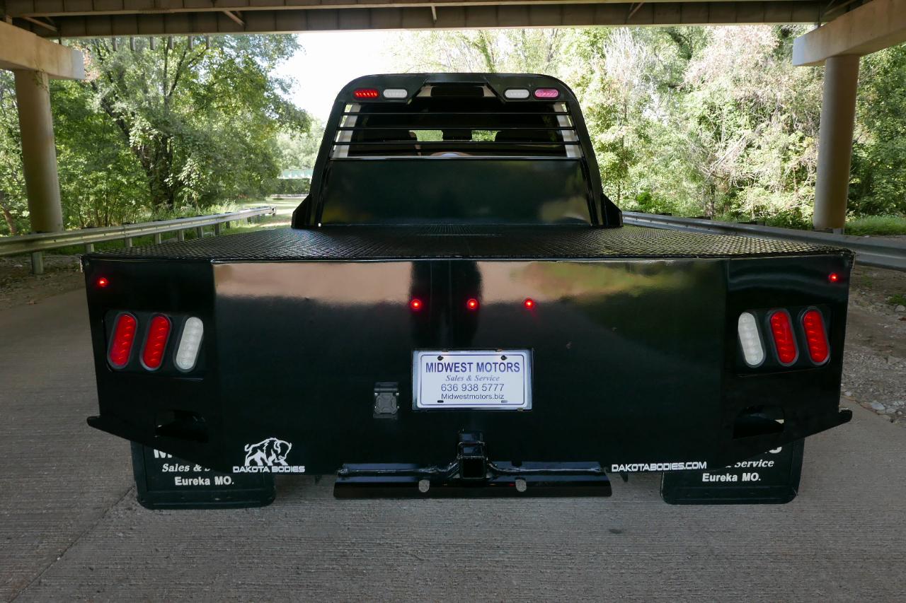RAM 3500 Chassis Cab Tradesman 4WD Crew Cab 60" CA 172.4" WB 2025