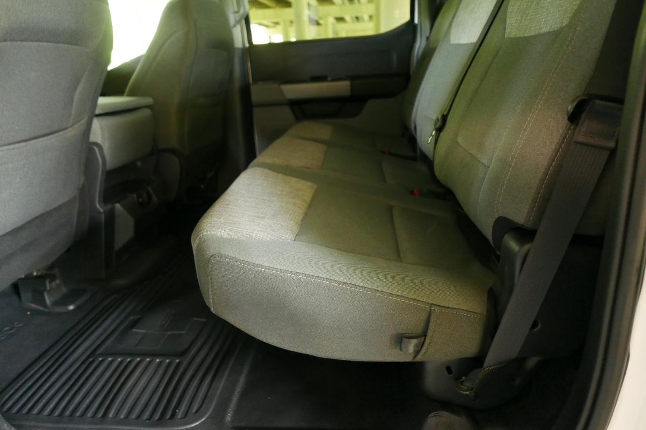 Ford Super Duty F-350 DRW XLT 4WD Crew Cab 8' Box 2024