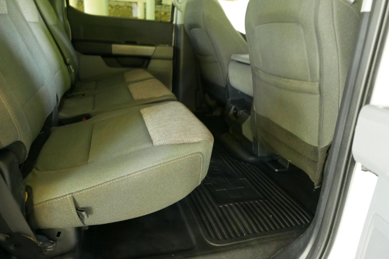 Ford Super Duty F-350 DRW XLT 4WD Crew Cab 8' Box 2024