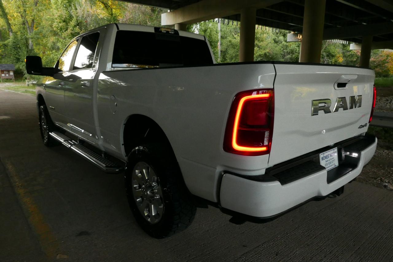 RAM 2500 Laramie 4x4 Crew Cab 6'4" Box 2026