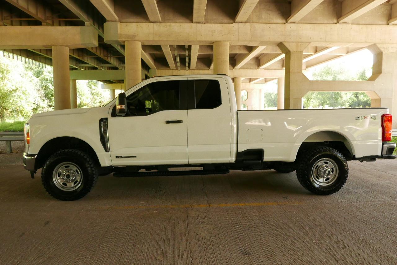 Ford Super Duty F-350 SRW XL 4WD SuperCab 8' Box 2026